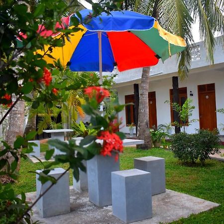 Kaushika Resort Anuradhapura Eksteriør bilde